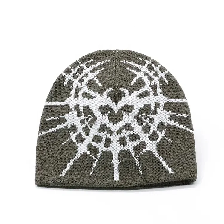 High quality Winter warm knitting beanie hats with Custom label embroidery logo satin lined golf knitted silk