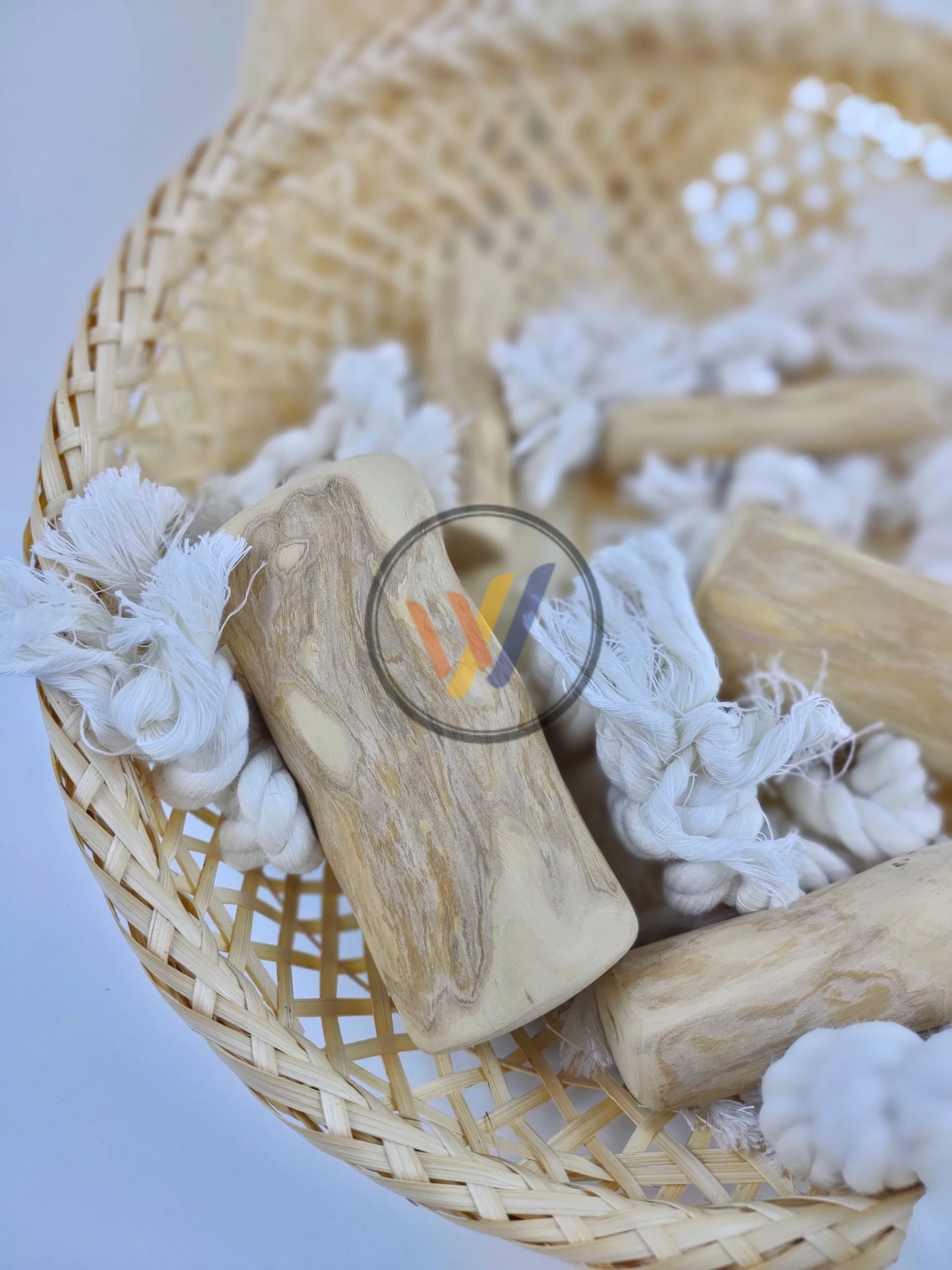 WINVN Wood Color Multiple Size Dog Playing Chewing Coffee wood chew Natural Pet Toys for Dogs Easy to Use Wholesale Ms. Jennie