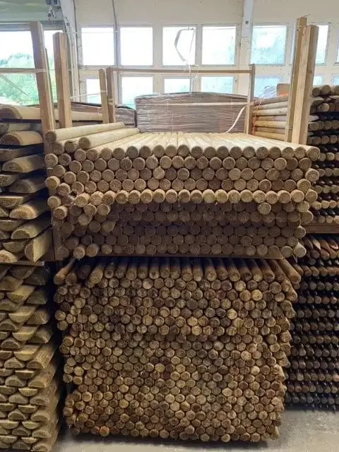 Wooden Square Stakes from Hardwood Round Wood stakes for farm fencing poles agricultural stakes