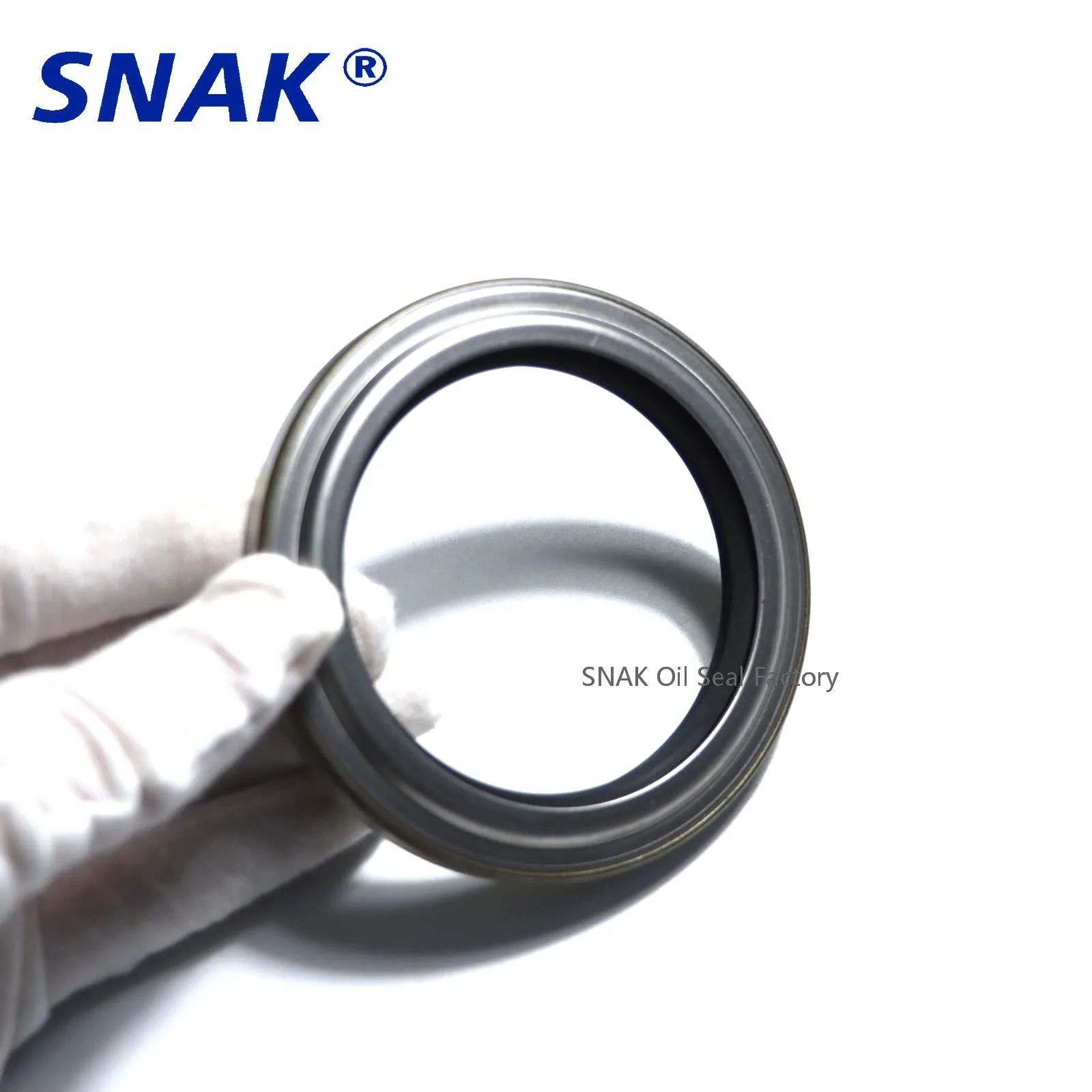 SNAK 90311-62001 сальник 62*85*8/10 для ступицы передней оси Lexus Toyota Land Cruiser 80 LC80 AA8098E