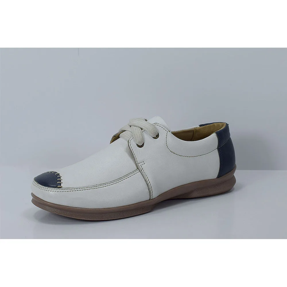 Женские кроссовки на платформе