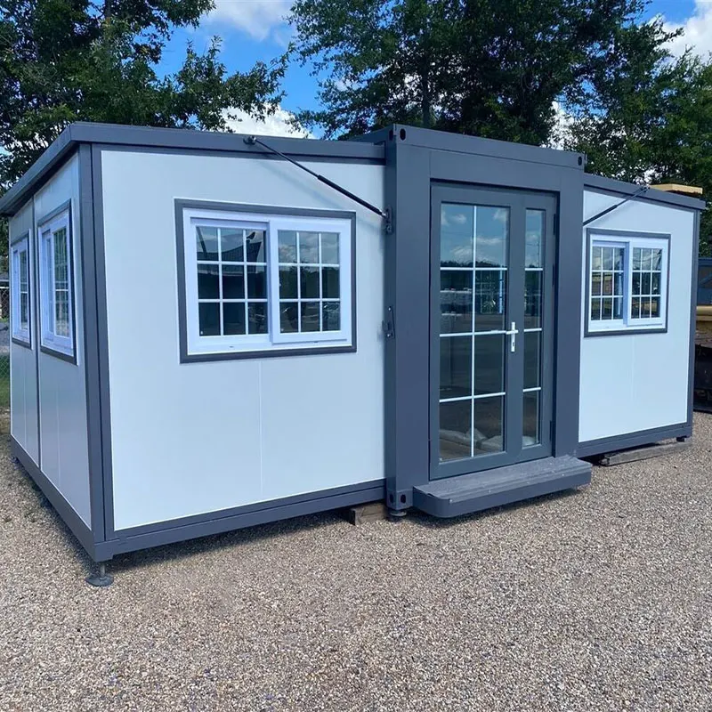 Cheap Ready Made 3 Bedroom Prefabricated House Expandable Container House 1 Bathroom For Home Living House Cabin