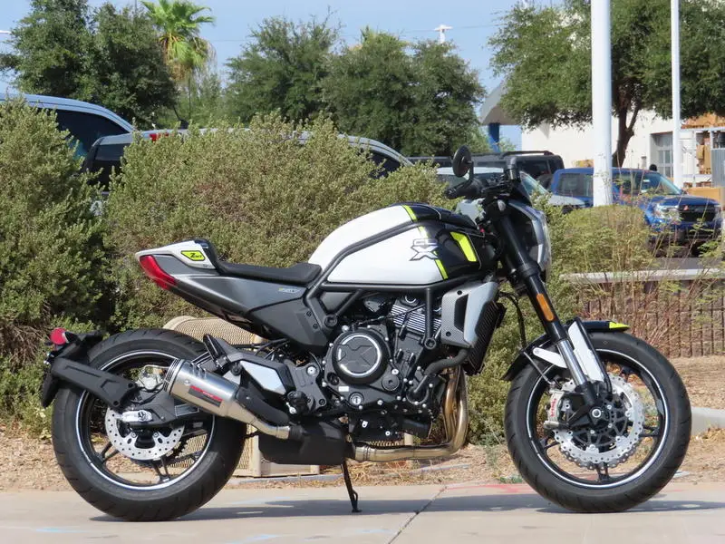Цена со скидкой предложение 2023 CFMOTOs стандартный мотоцикл 700CL-X Sport для продажи-готов к отправке