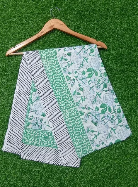 Женский пляжный шарф-саронг