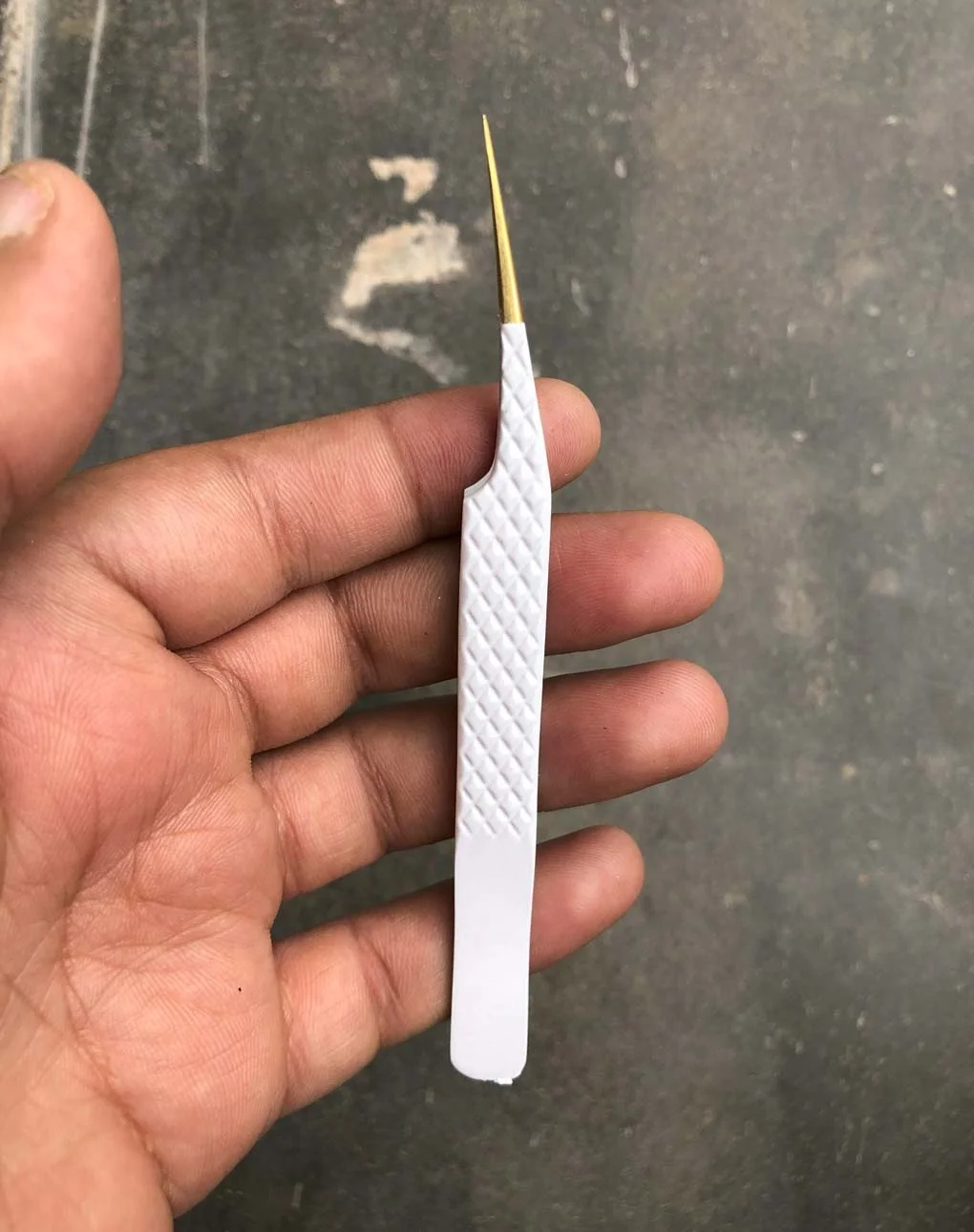 Professional High Quality Stainless Steel Eyelash Tweezers 75 Degree Pointed Fiber Customizable Logo Eyelash Extensions Eyebrows