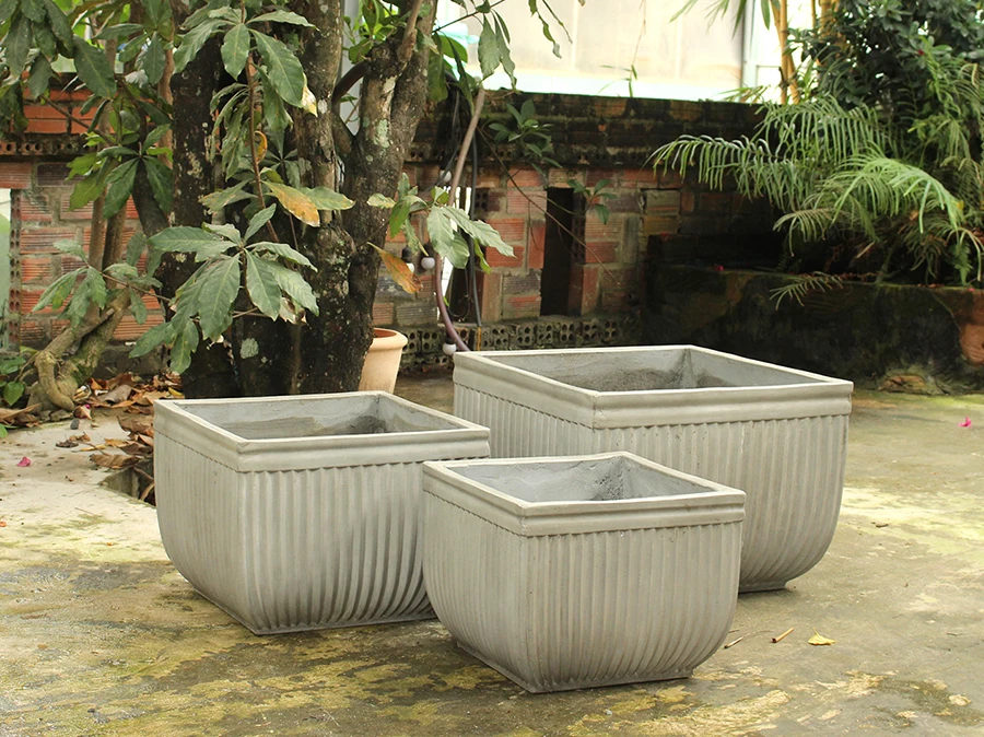 Серый Цвет Цветок стильные наружные горшки для вашего сада с квадратным полосатым дизайном