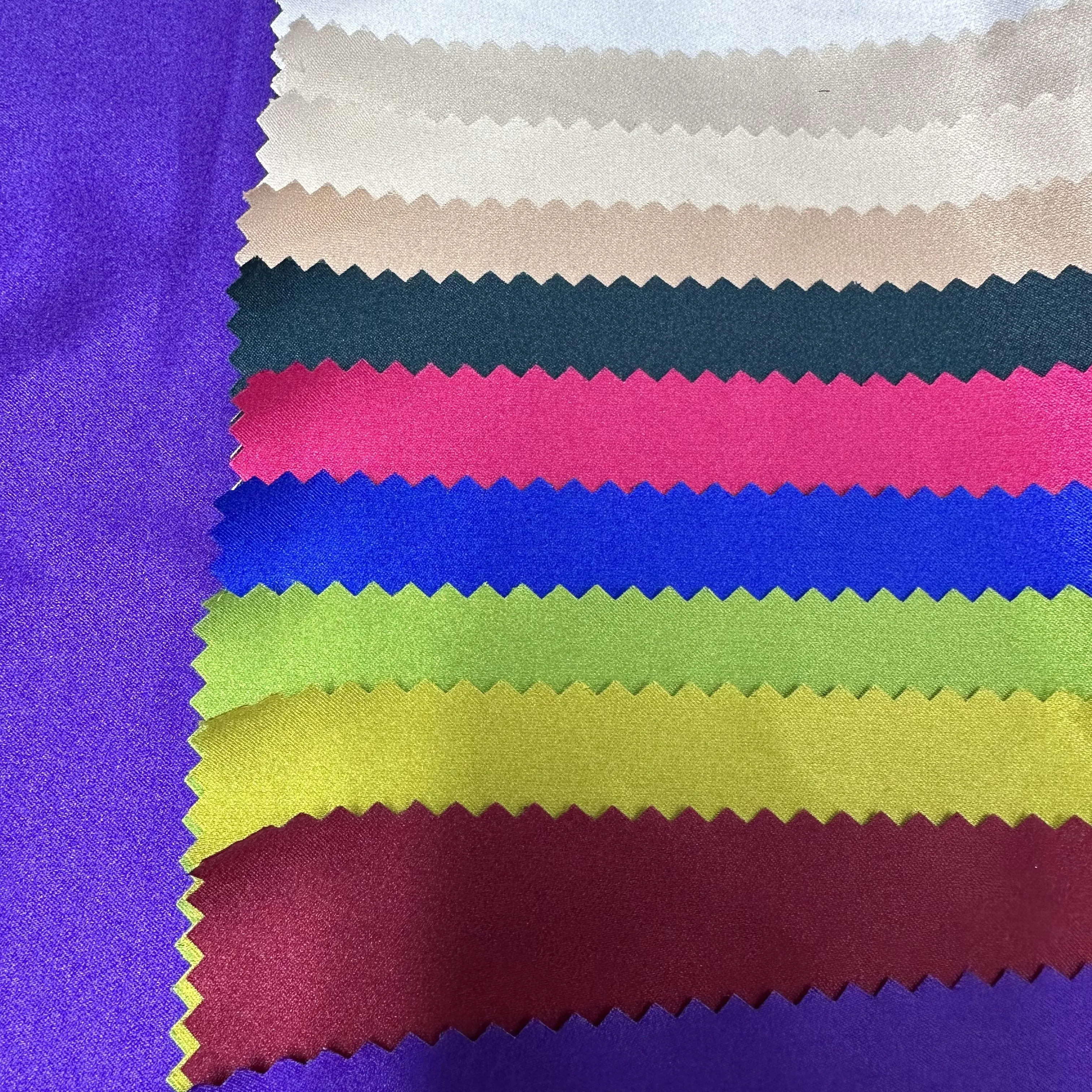 Customized pure natural airsoft white satin silk gloss dying printed fabric textile For Garments