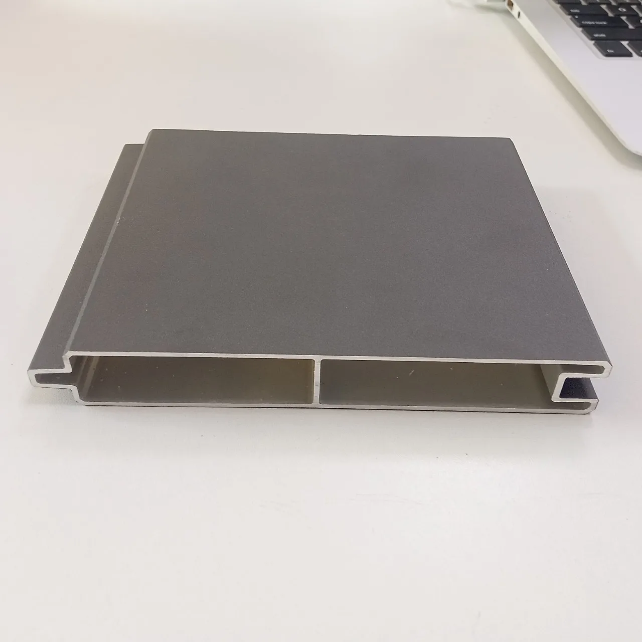 Customisable  aluminium Panel at wholesale price  manufactured in song hong aluminium Vietnam