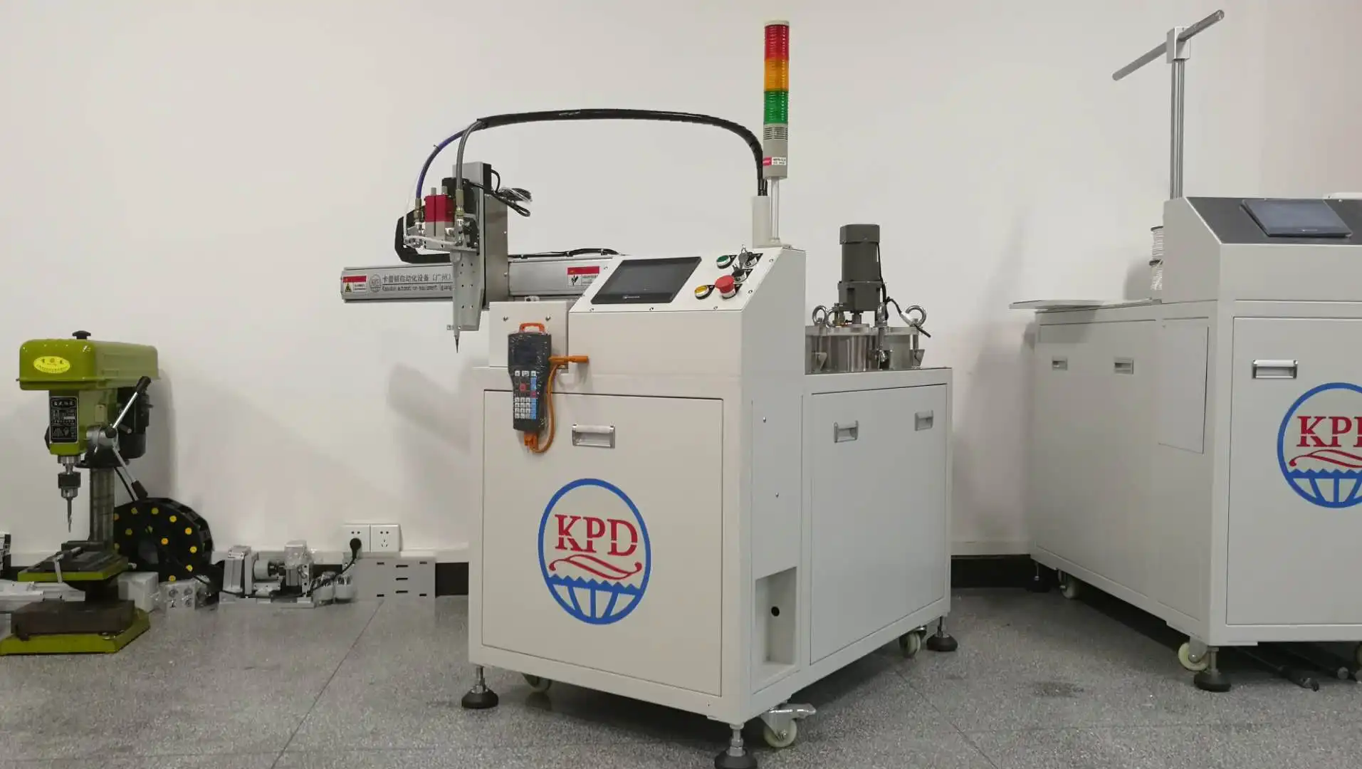 Electrically Conductive Adhesives Potting dosing casting Machine for CT transformer potting