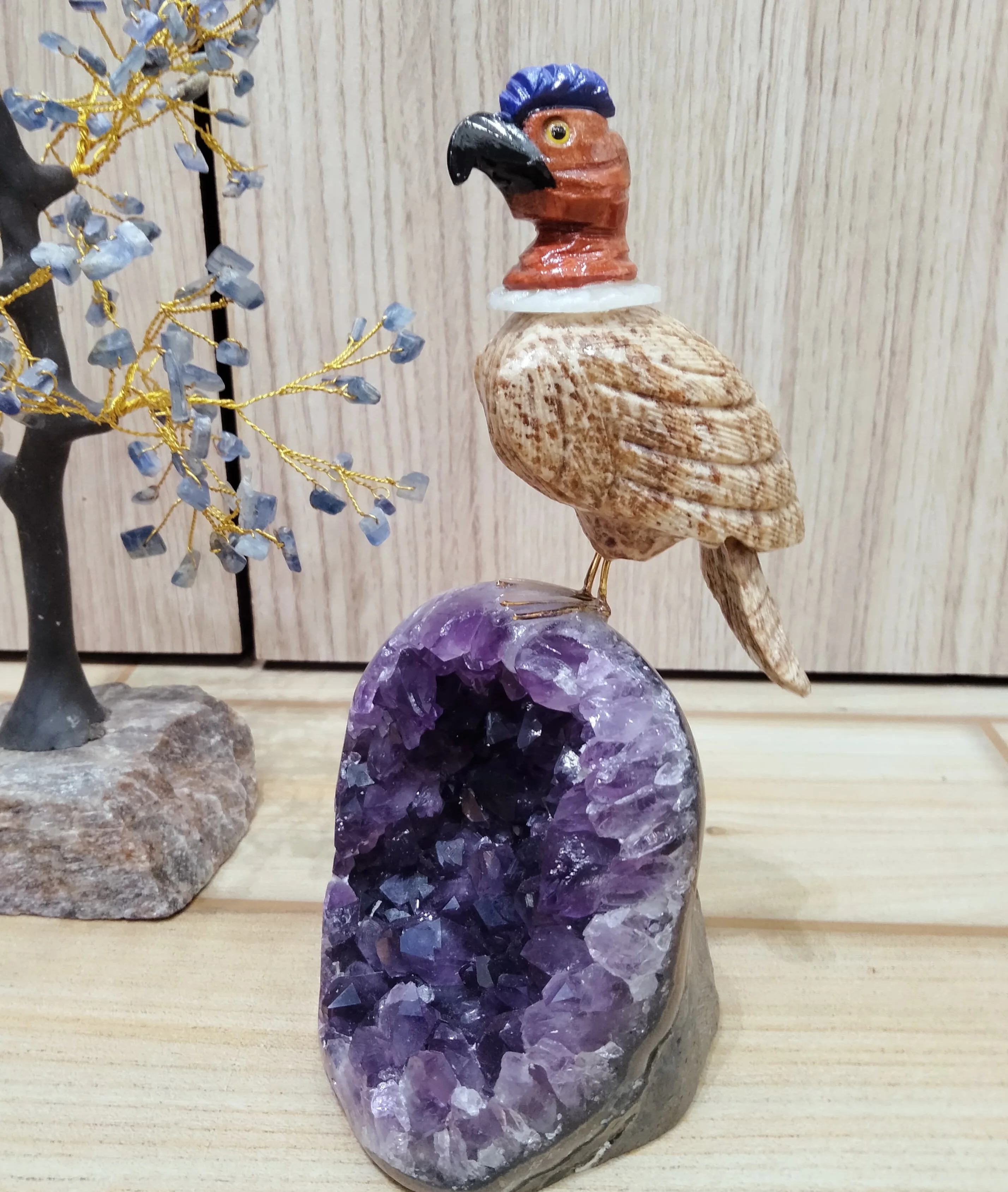 Wholesale Natural Angelite Carved Cockatiel Bird Masterpiece Beautiful Crystal Mascot on Small Amethyst Geode for Decoration