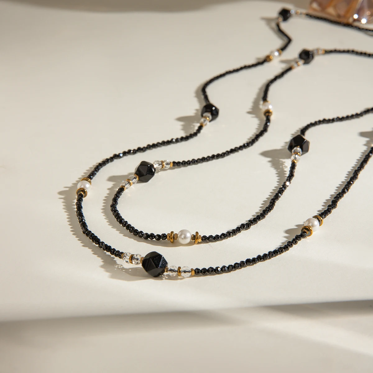 J&D 18k Gold Stainless Steel Crystal Onyx Pearl Beaded Necklace Long Strand 125cm Black Crystal and Faux Pearl Design