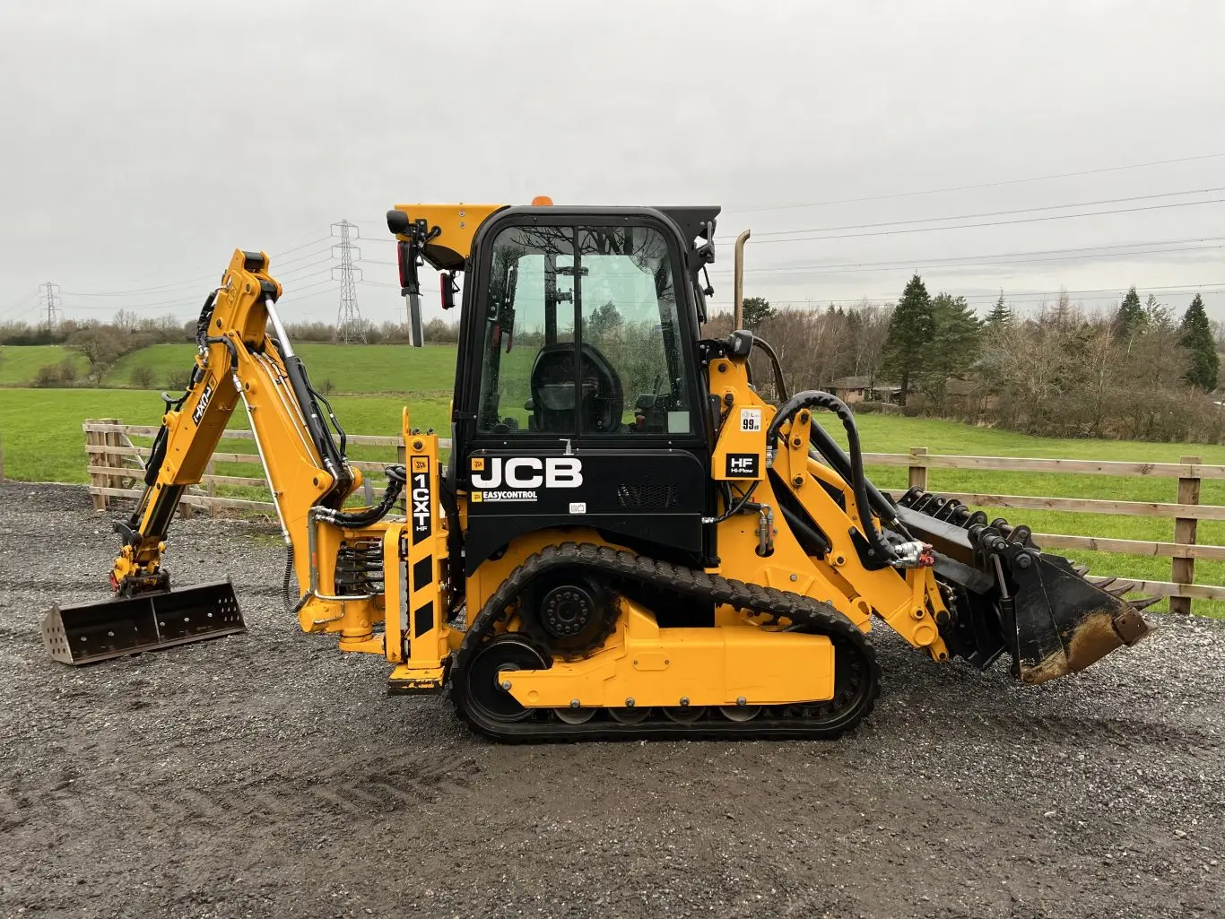 JCB 1CXT  Teleskid Skid Steer Loader CE EPA Diesel Engine Electric Power Quick Hitch and Hydraulic Float Skid Steer Loader