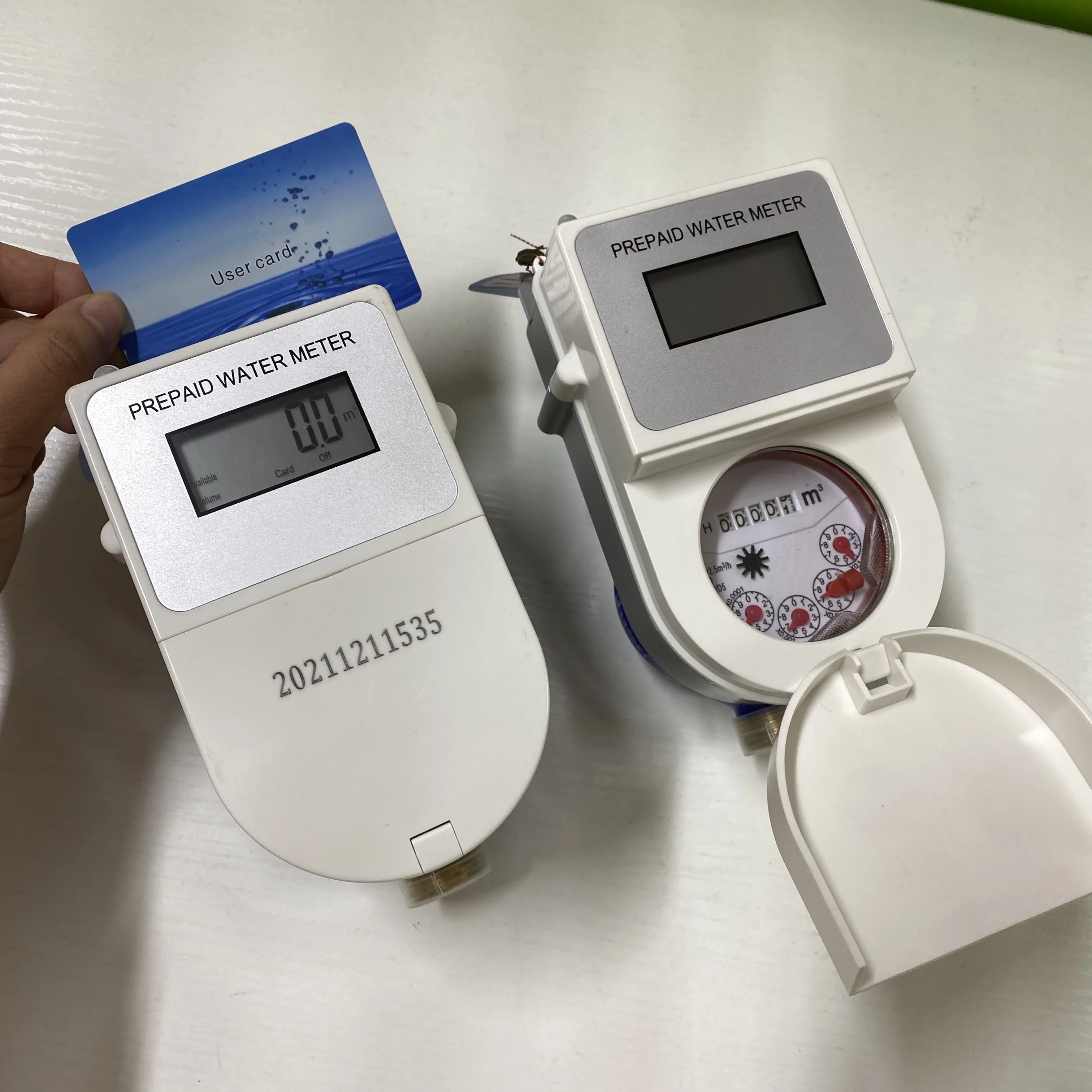 Smart IOT Lorawan IP68 Wireless Digital Display IC Card Split Type 15mm 35mm Prepaid Water Meters Price