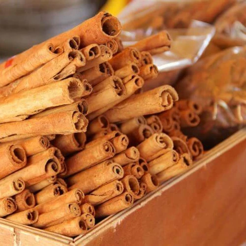 Dried Cinnamon sticks Hot product 100% Natural Cassia from Vietnam 2022 (+84 393 411 961)