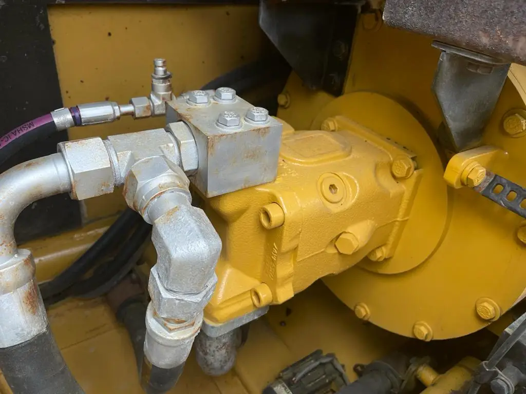 New Generation Caterpillar Cat307.5 Mini Cat307E mini Is Low Price To Sell Excavator Digger With Cheap