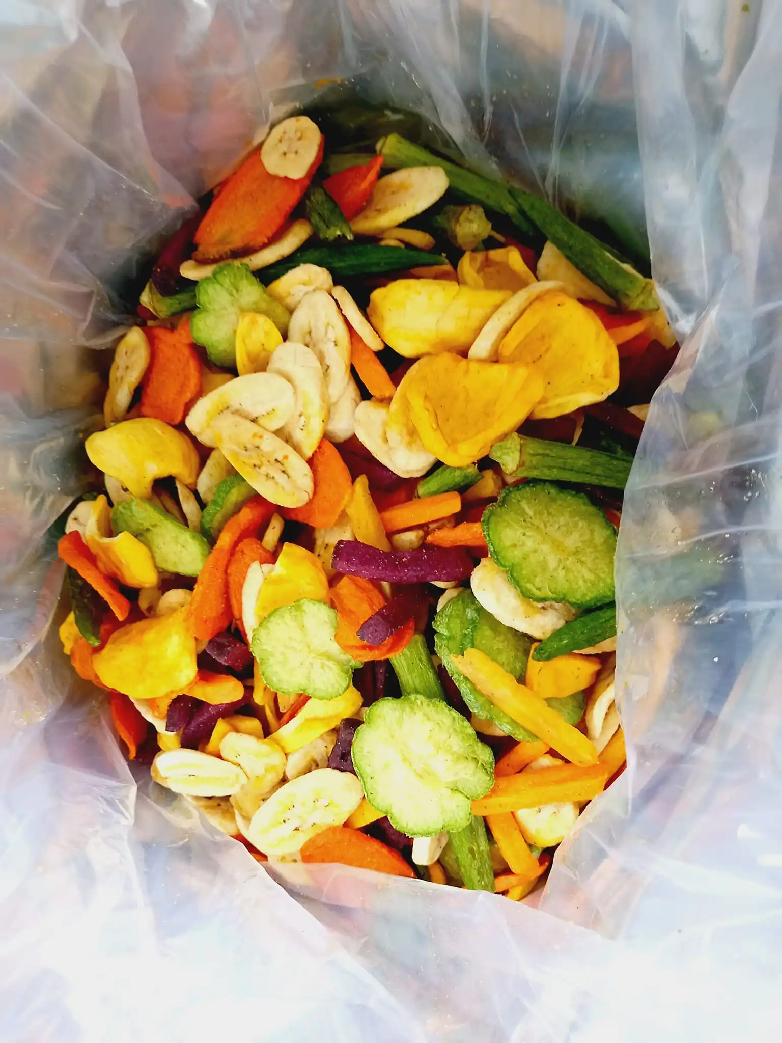 Best snack made by mix dried fruit high quality for adult & children from Vietnam factory hot sale 2022