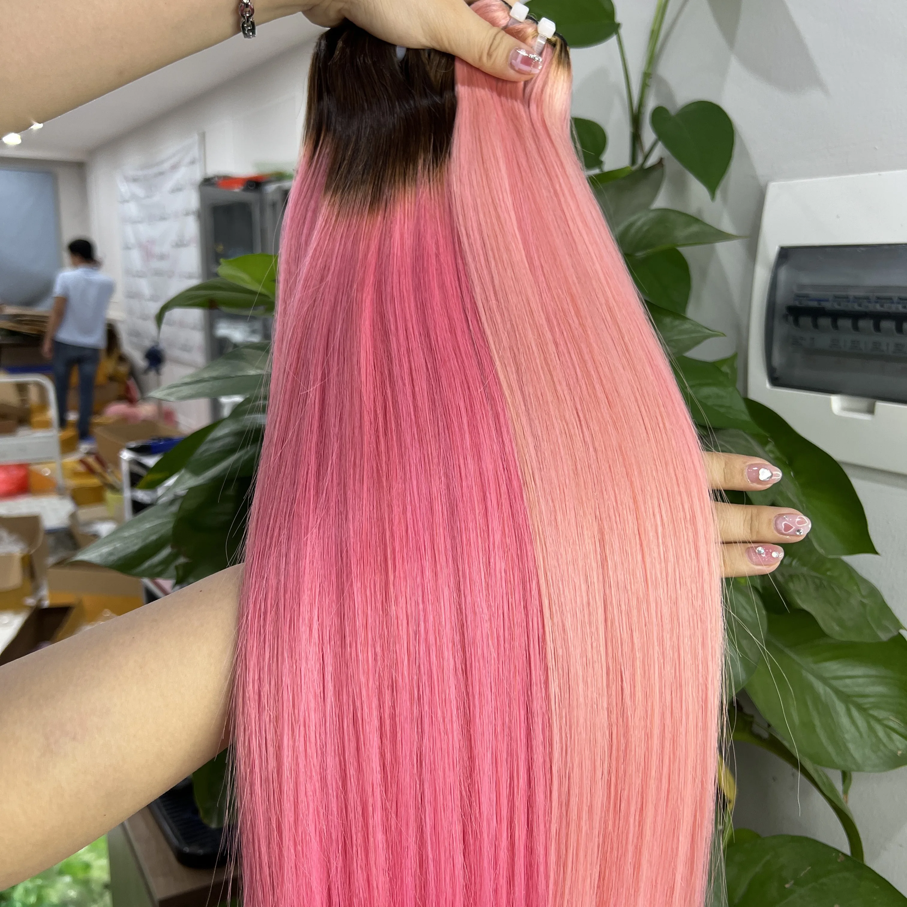Bone Straight Double Drawn Long Pink Hair Weave Vietnamese Human Hair Extensions Cuticles Aligned