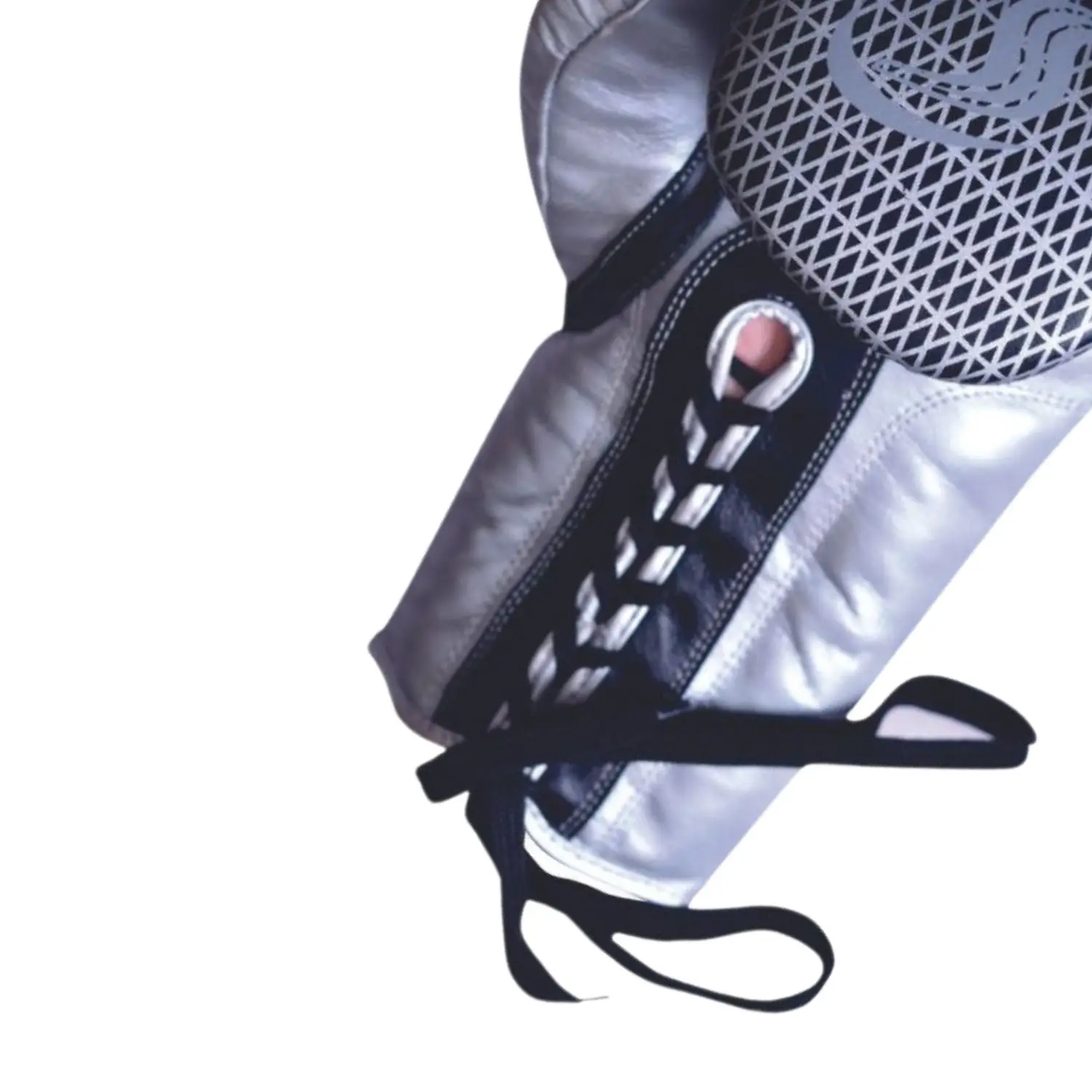 SSF Professional Boxing Gloves Silver Leather Professional Boxing Gloves Adult Boxing Gloves For Men and Women