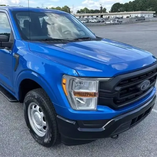 Нетронутый чистый Подержанный 2021 Форд F-150 автомобиль