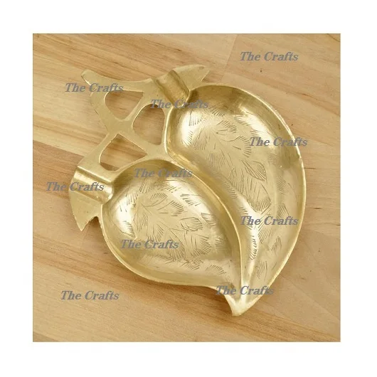 Superior Quality Smoking Accessories Ash Tray Tobacco Tray In Solid Brass Gold Color Handmade Tobacco Tray