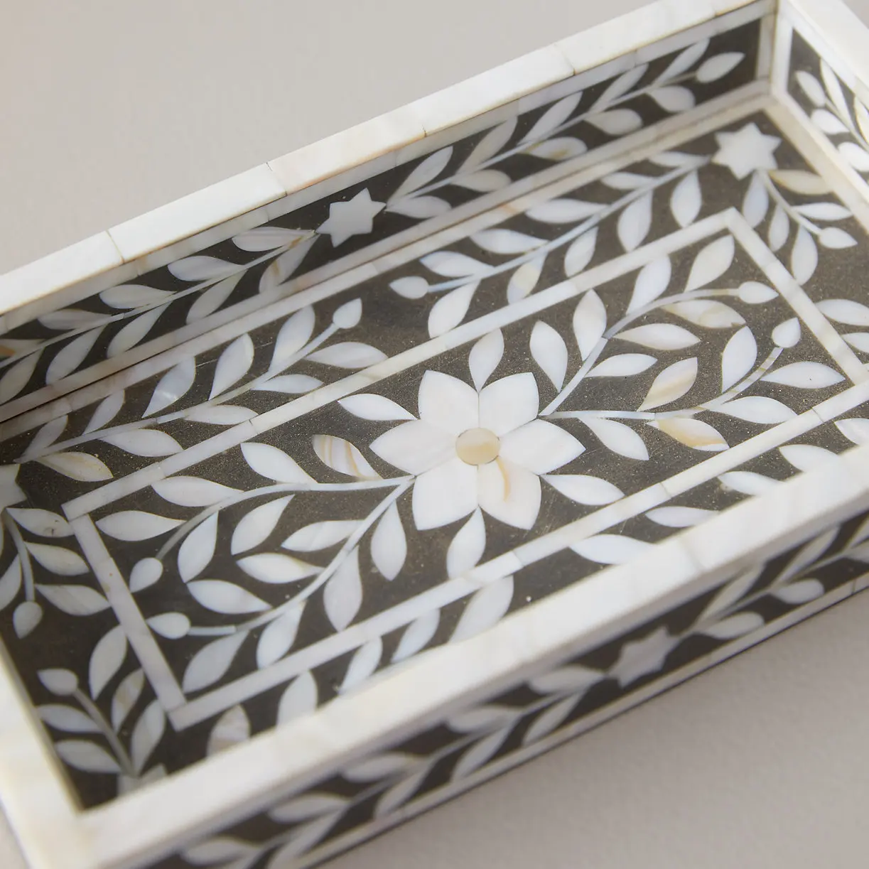 Hot  Selling Bone Inlay Serving Tray Home Restaurant Bar Hotel and Wedding customized size by hs husnain crafts