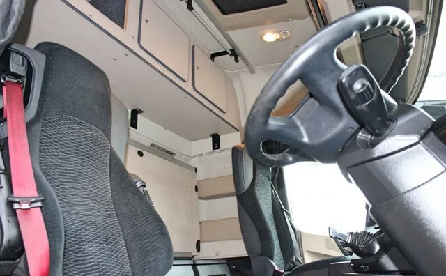 Полноценный ассортимент б/у недорогой MERCEDESBENZ ACTROS автоматическое дизельное топливо для продажи