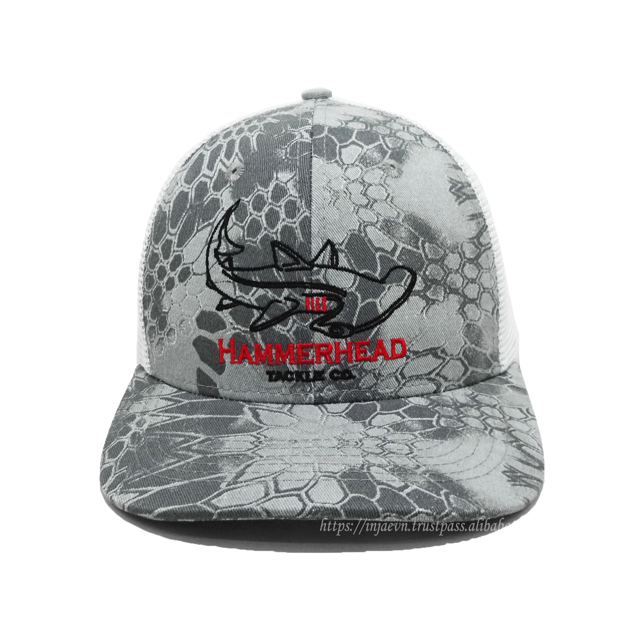 Embroidery Logo on Grey Camo Custom Trucker Hats Pre Curved 6 Panel Sport Caps Mid Profile 112 New Design 2023 Wholesale Hats