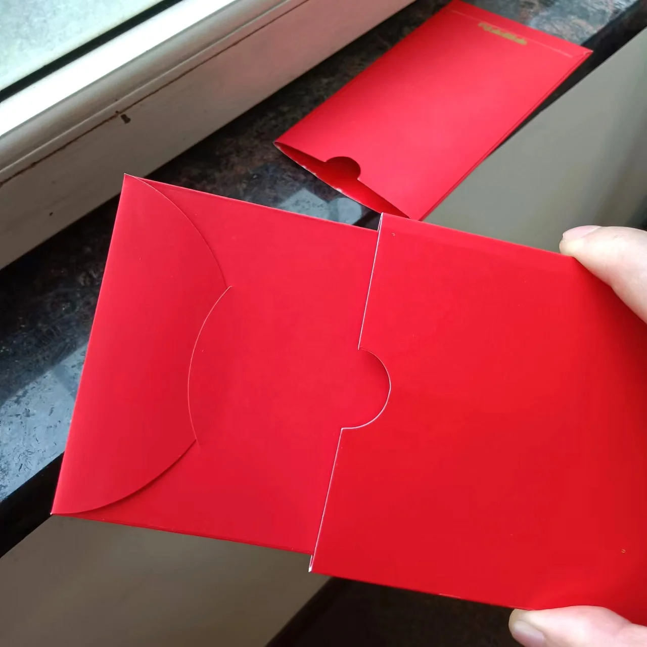 Factory custom red packet pouch cash paper envelope hongbao with soft-touch paper packaging envelope
