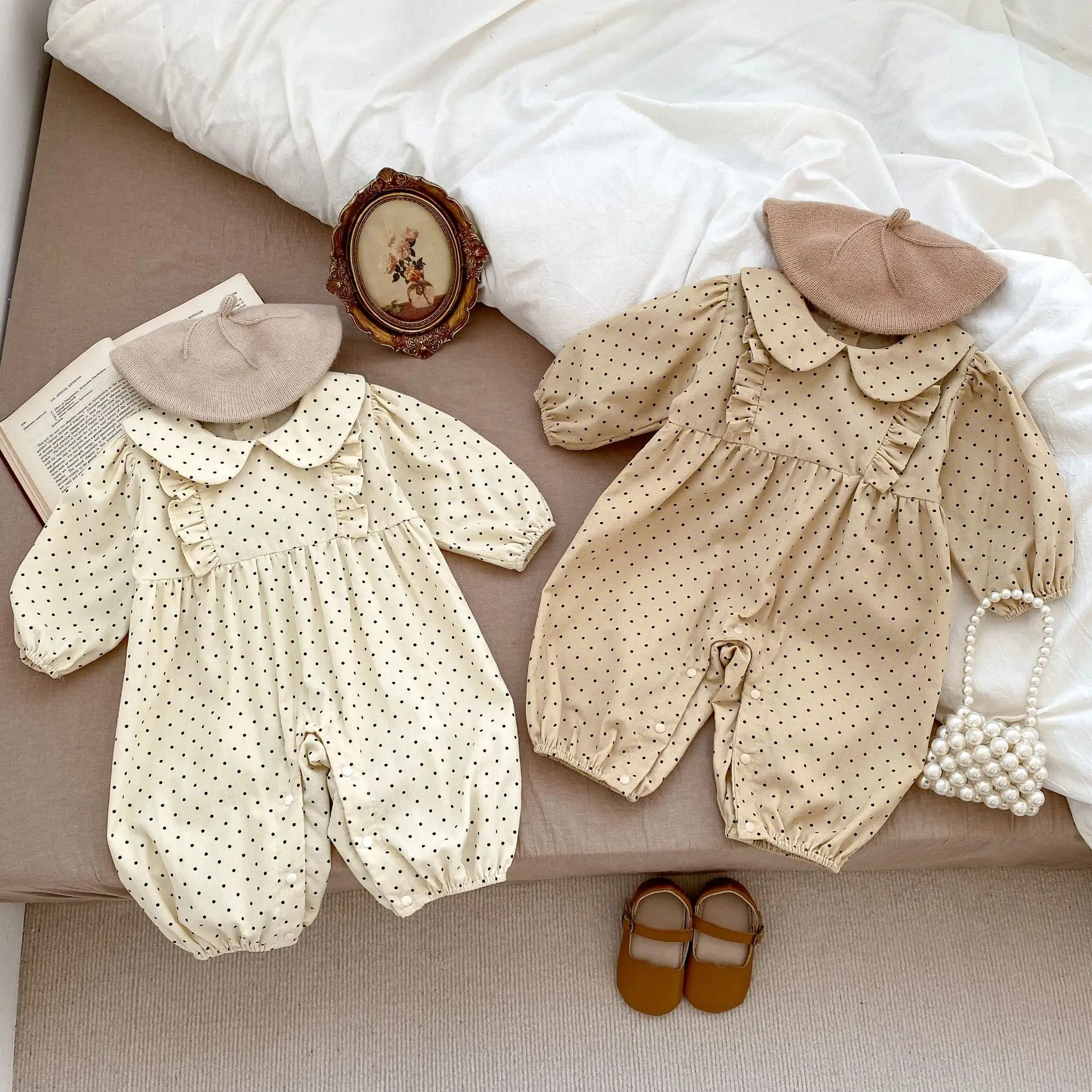 Custom Logo Pattern Wholesale Baby Cotton Perter Pan Collar Romper Long-sleeved Baby Girls Romper Jumpsuit For Infants