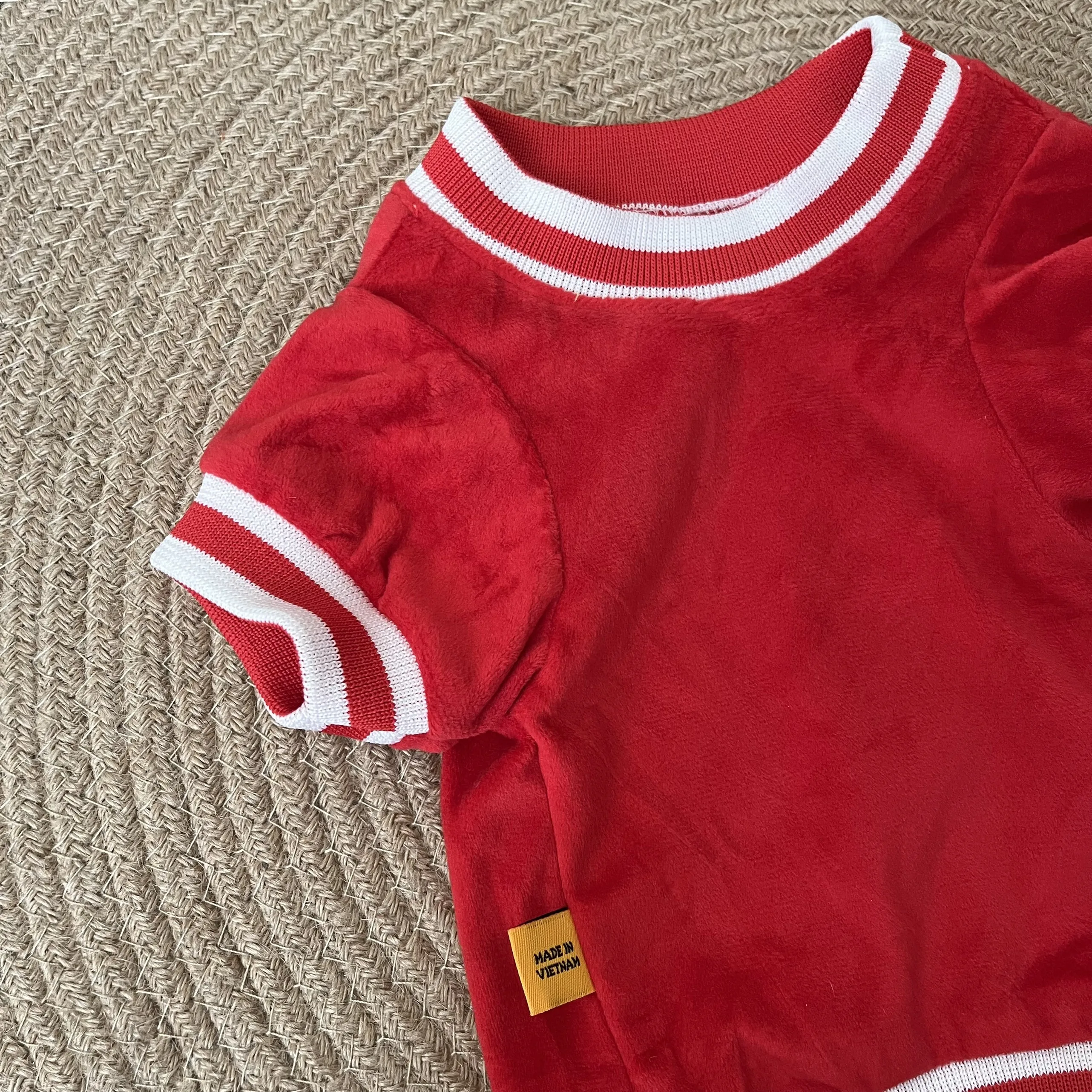 Vietnam Wholesale High Quality New T-shirt Pet Clothing Dog Clothes for Sring Summer Season Pet Apparel