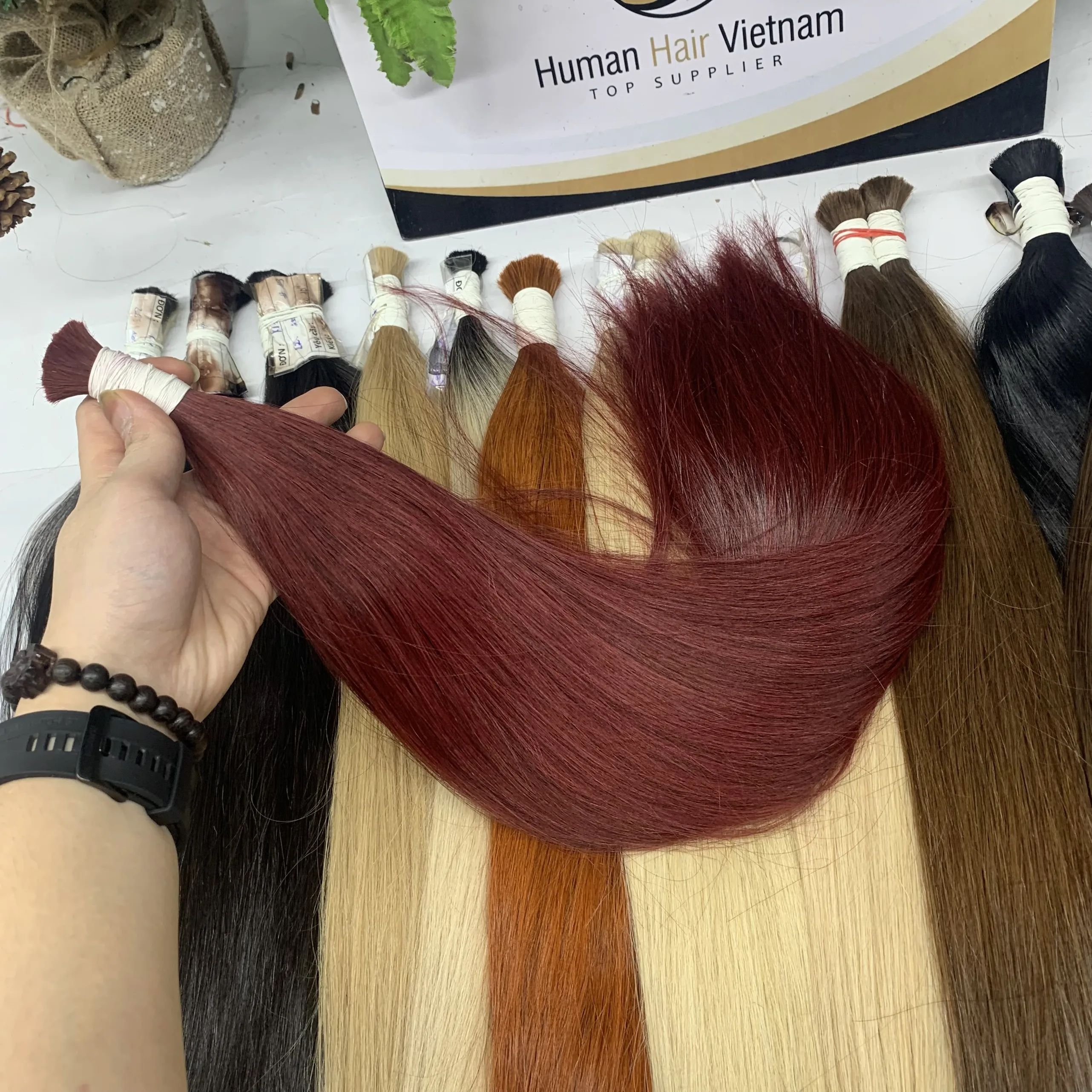 Pure 100% Remy High Quality Vietnam Virgin Cuticle Aligned Human Hair Extension Vendor Colored Bulk Hair