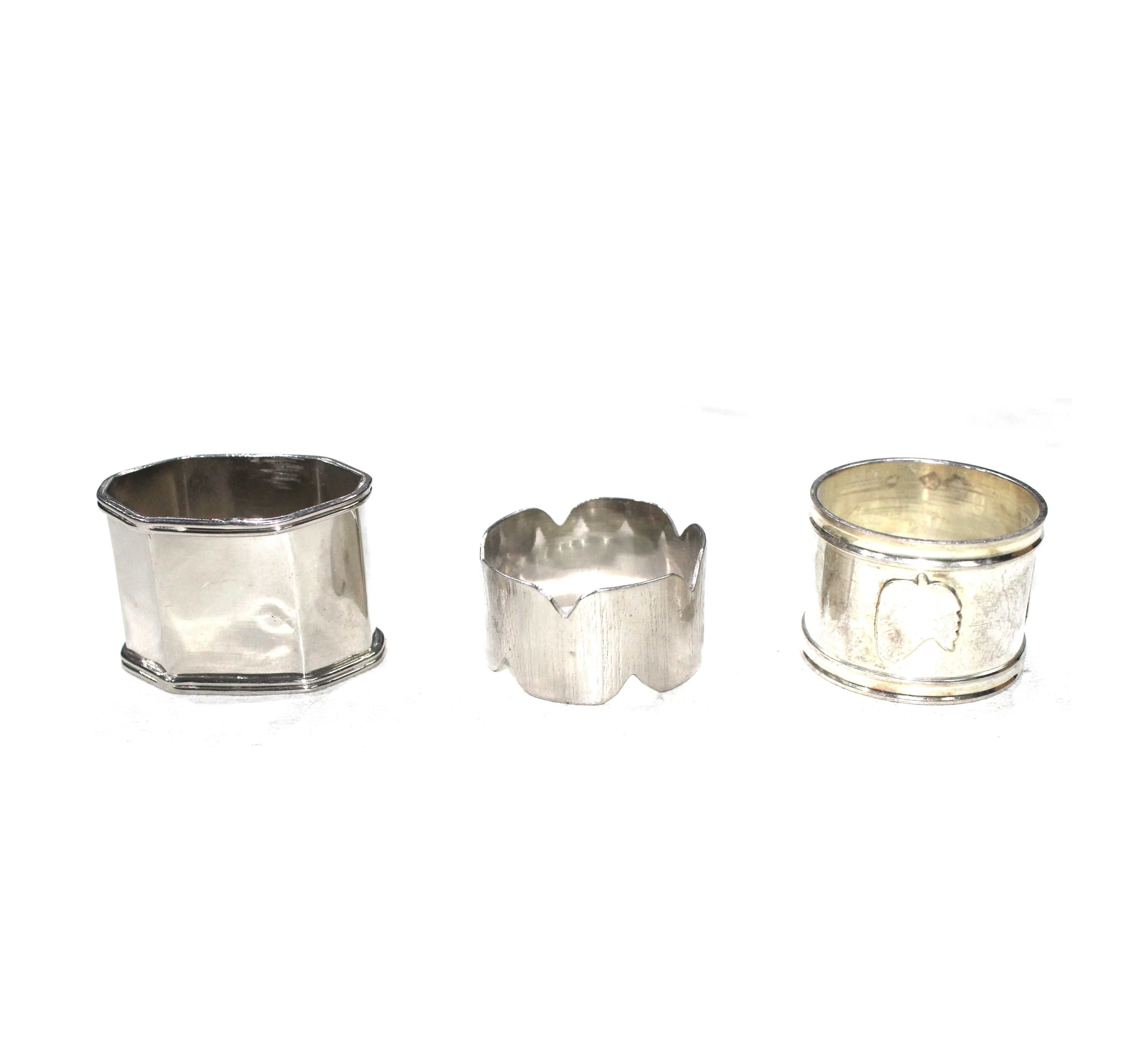 Unique Design Brass Gold Plated Napkin Ring Customized Logo and Napkin Holder for Weddings and Tables Metal Product