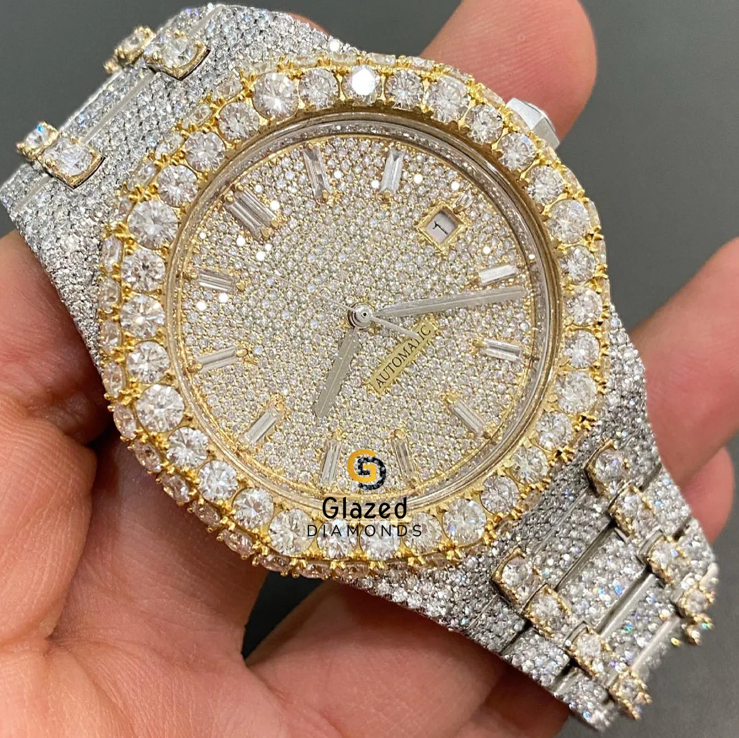 Luxurious Fancy New Brilliant Cut Lab Grown Diamond Studded Hip Hop Wrist Wear Watches Stainless Steel Smart Dial Display Date