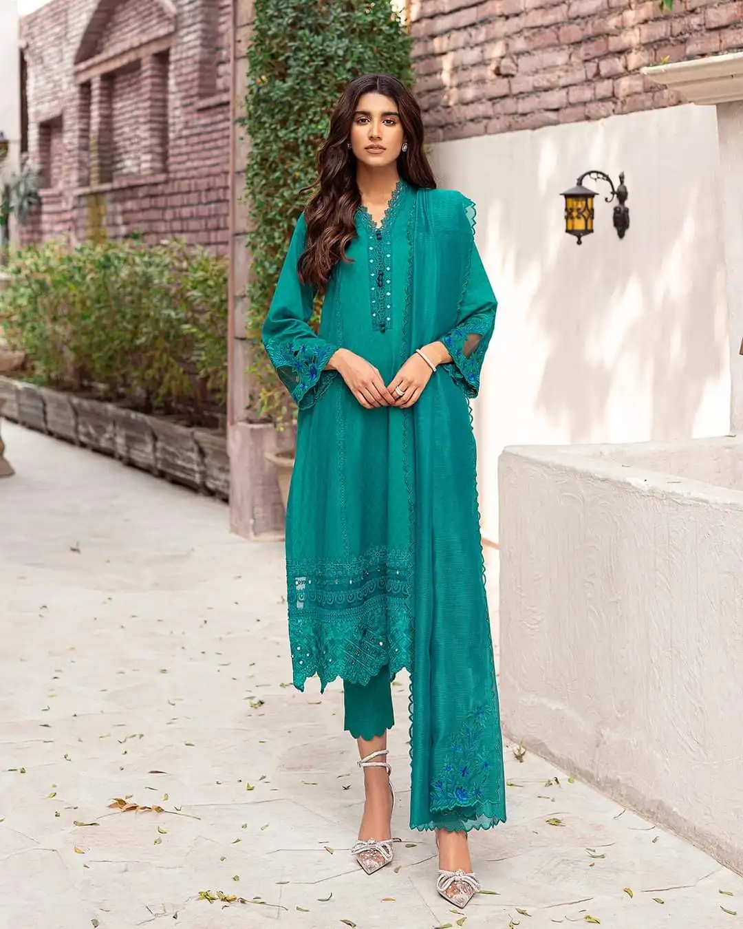 India & Pakistan Clothing saree panjabi ethnic hot selling 2022 model lawn suit very beautiful bright good looking lengha  134