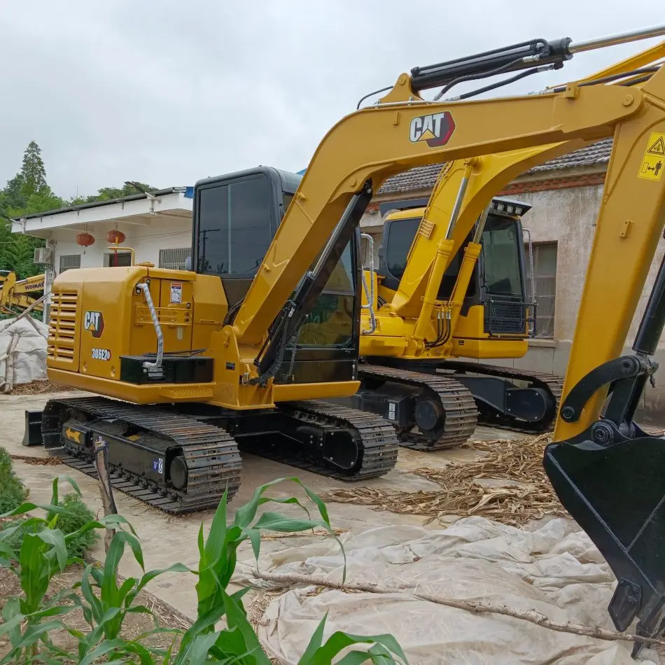 Этот экскаватор CAT 306E2-это 6-тонный гусеничный 306E2 доступный для продажи в Китае.