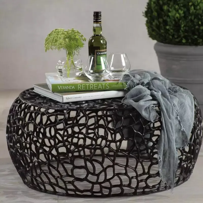 New Collection Modern Contemporary Solid Aluminum Round Mesh Coffee Table with Intricate Design Gold Finished