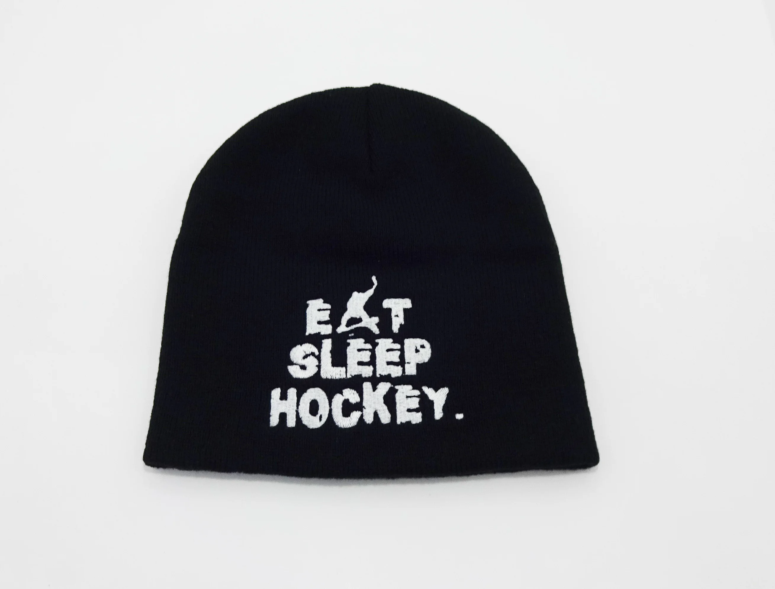 Wholesale Beanie with Pompom Custom Woven Logo Patches Beanie Customizable Warm Acrylic Beanies for Woman Winter Hats in Vietnam