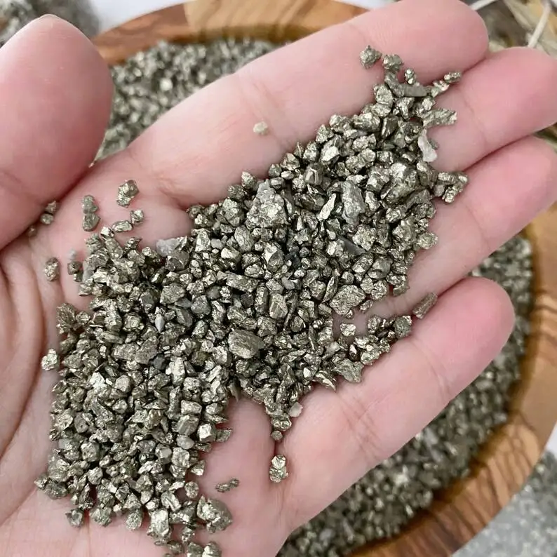 Wholesale PYRITE Natural Healing Rock Rough Crushed Bulk Crystal Chips Stone Gravel Crystal For Home Decoration