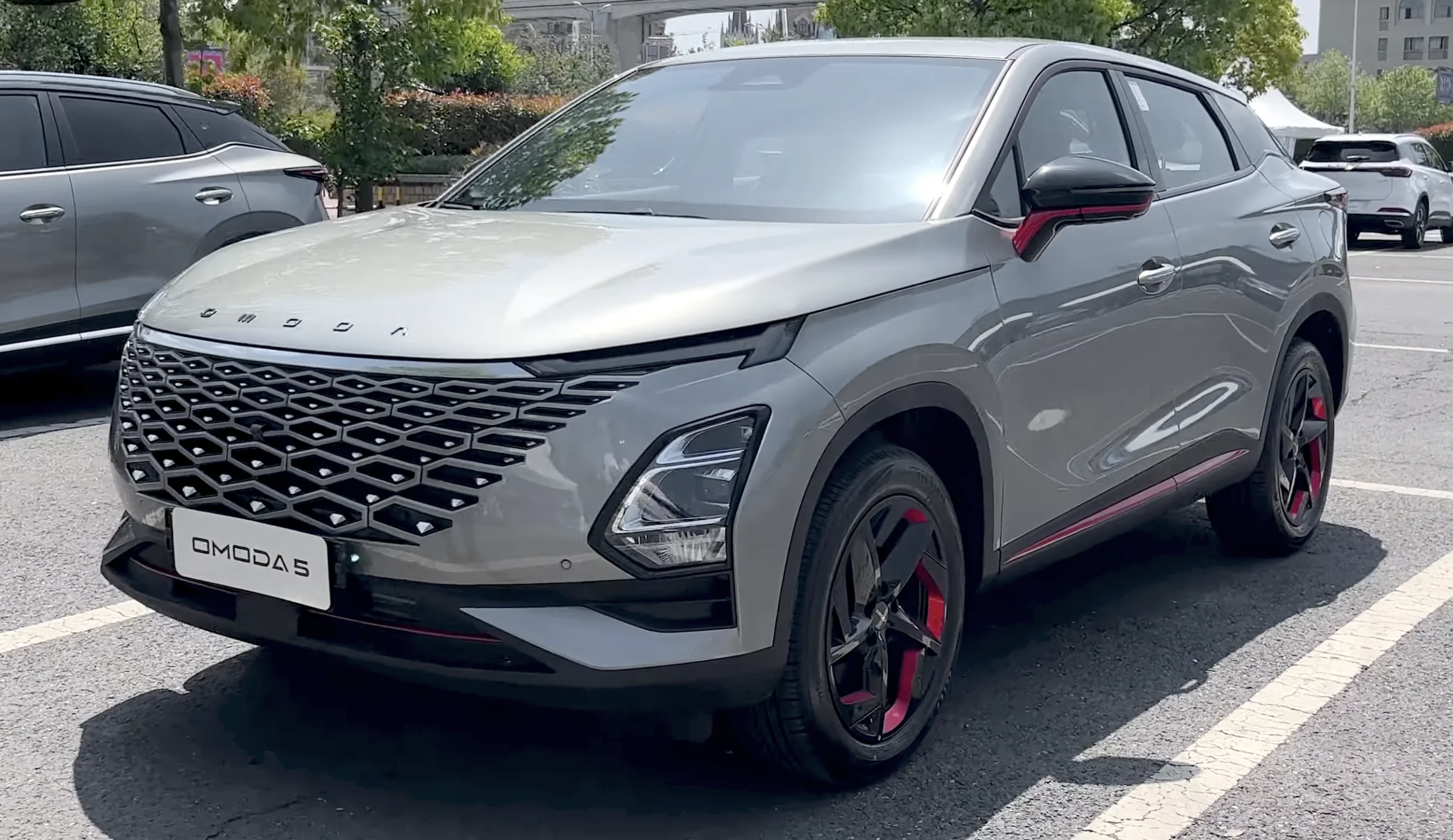 2023 China Suv Made in China Cheap Cherry Omoda 5 Cars for Sale