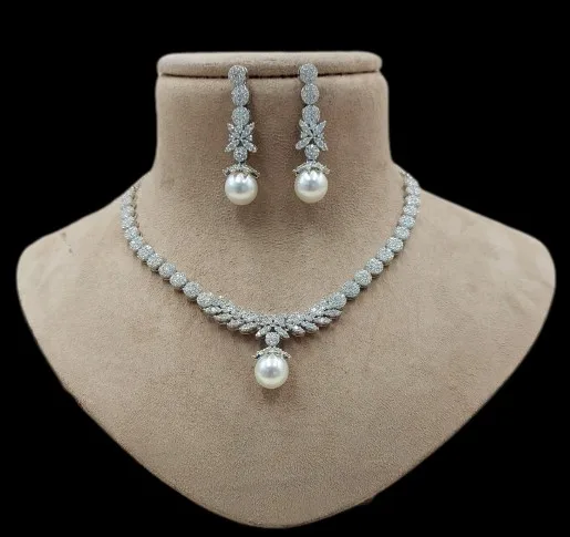 Beautiful Women Jewelry Single Line American Diamond Party wear  Designer Necklace Set Fashion Jewelry for women