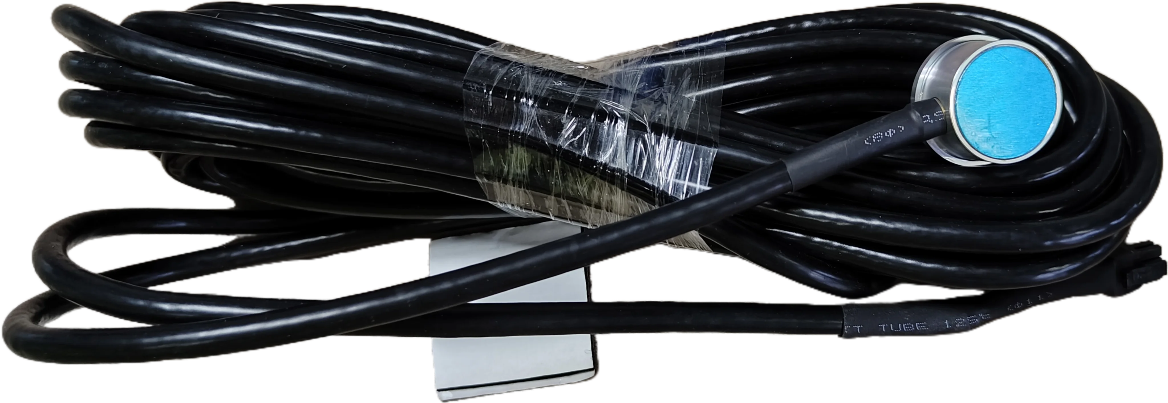 Ultrasonic oil level sensor vehicle fuel quantity monitoring Ultrasonic fuel sensor