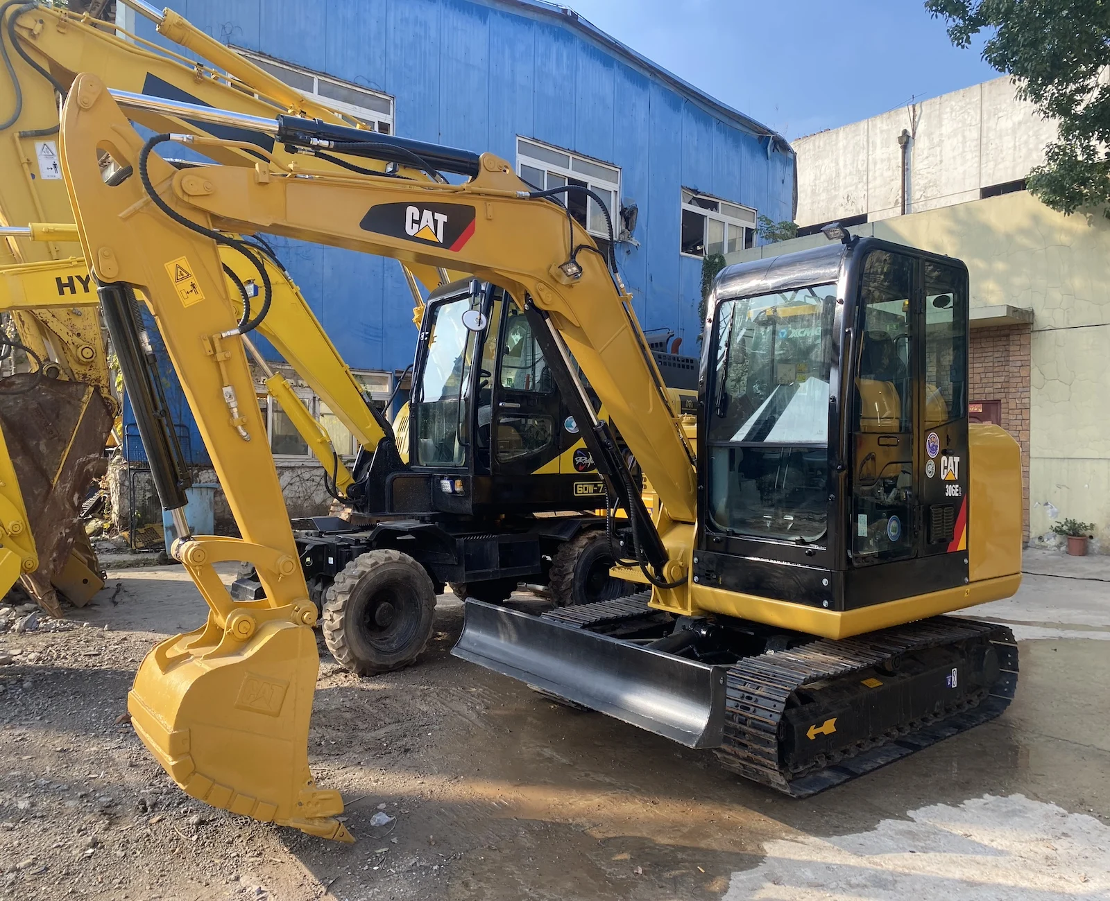 Used CAT 306E2 306 Caterpillar excavator 6 ton second-hand Japanese original machine
