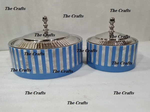 Marvelous Design Wooden and Steel Casserole Dish With Mother of Pearl Work Restaurant Serving Lunch and Dinner Hot Pot