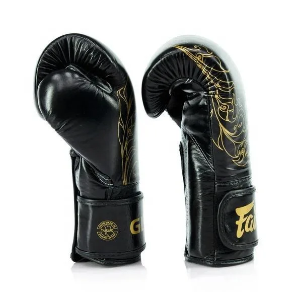 OEM High Quality Custom Made Winning Boxing Gloves Professional Winning Sparring Boxing Gloves Top Selling Lace Up Boxing Gloves