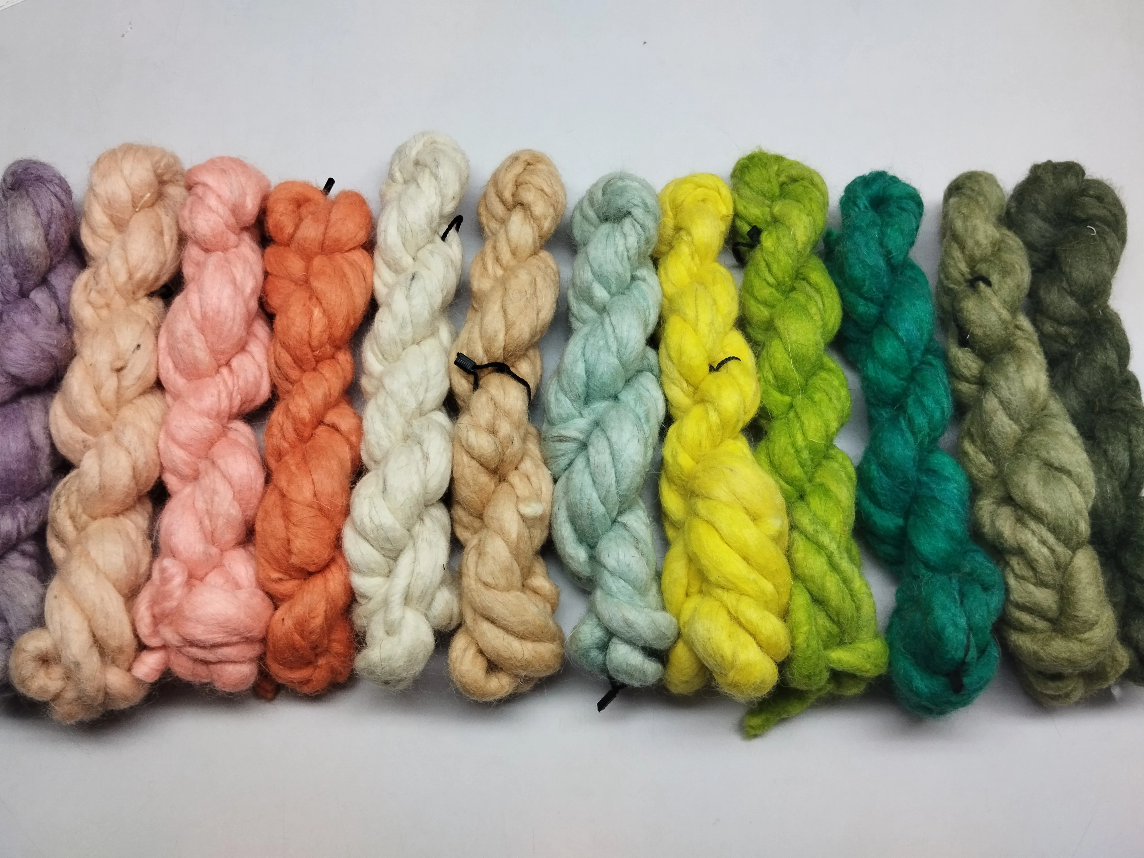 Soft and Cozy Eco-friendly Chunky wool Yarn 100% Pure handmade Wool colored by Indian Women Artisans for hand or arm knitting