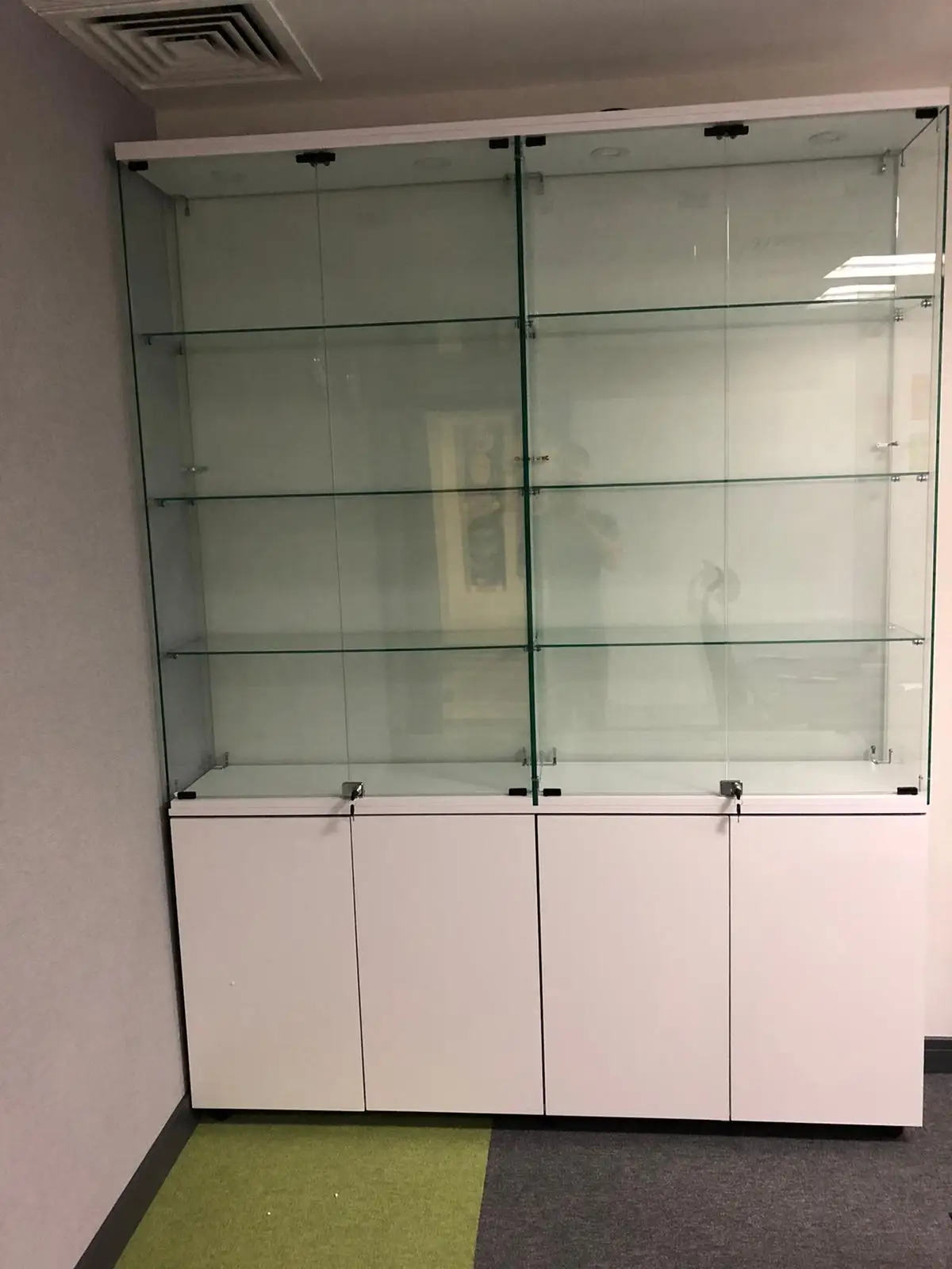 Turkish Best Quality Manufacture Frameless Tempered Full Viison Glass Display Showcase Cabinets Museum Stand