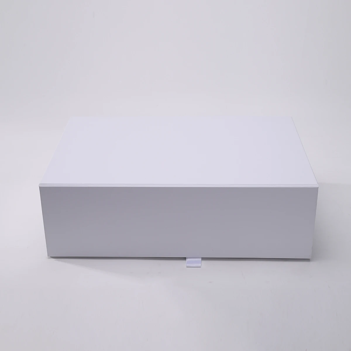 Factory Custom Logo White  Shopping Box With Underwear Men Paper Gift Box For Lingerie Women Packaging Box