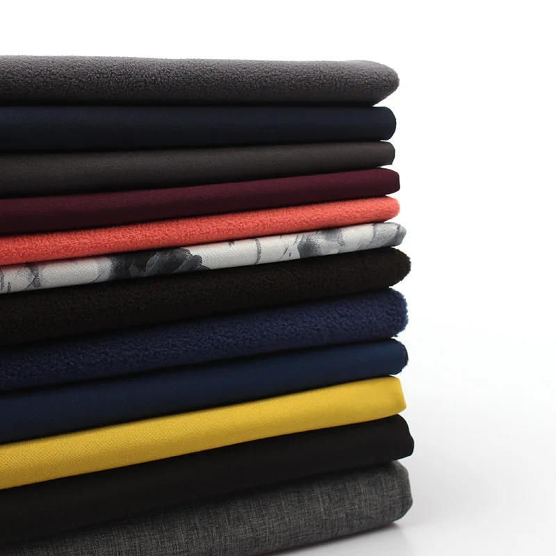 Дышащая, водонепроницаемая, ветровка, стрейч ТПУ мембрана скрепленный 3 слоя полиэстер флисовая ткань на открытом воздухе