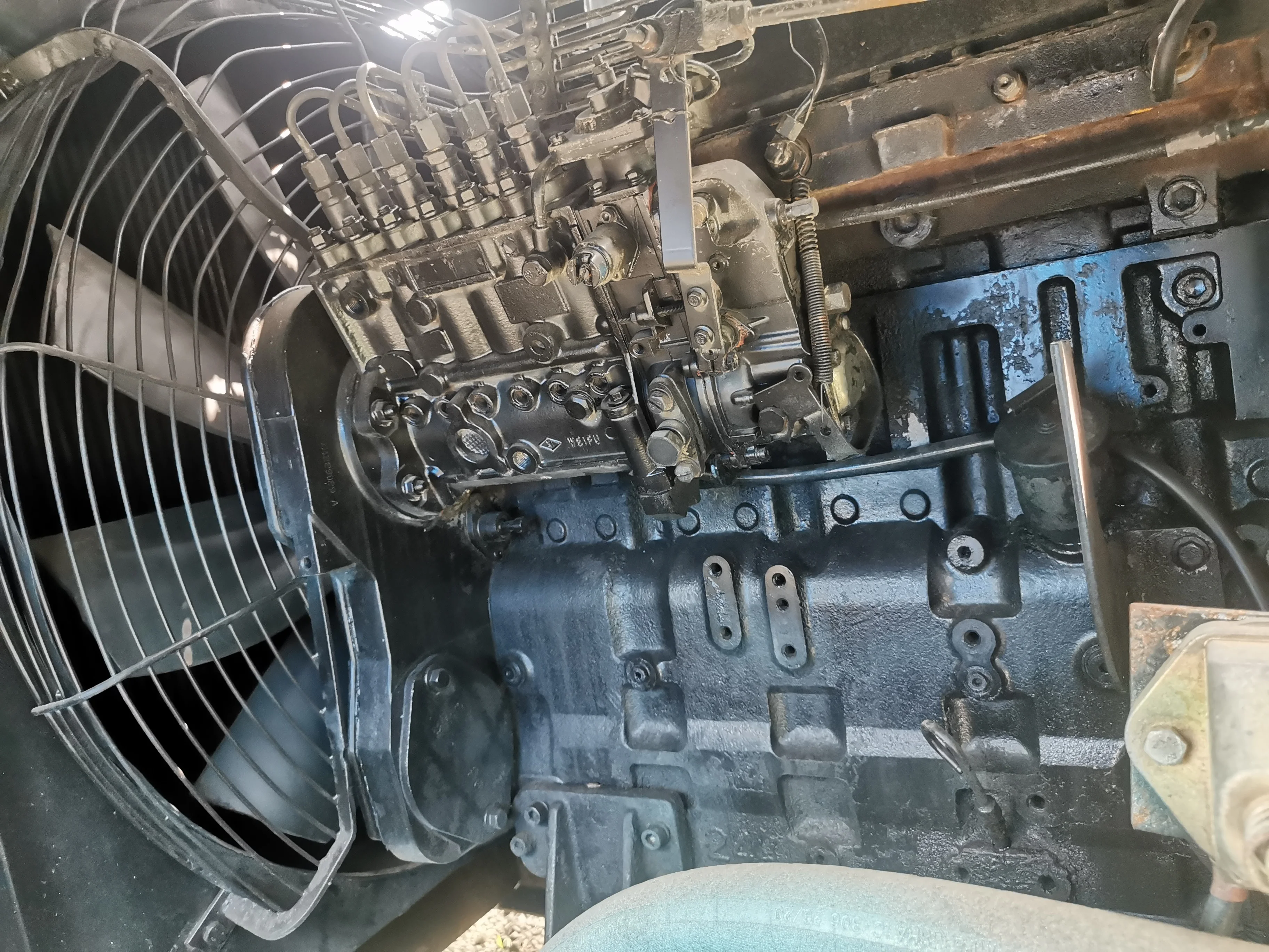Используемый фиксированный KAISHAN LGCY18/17 17 бар 600cfm дизельный винтовой воздушный компрессор