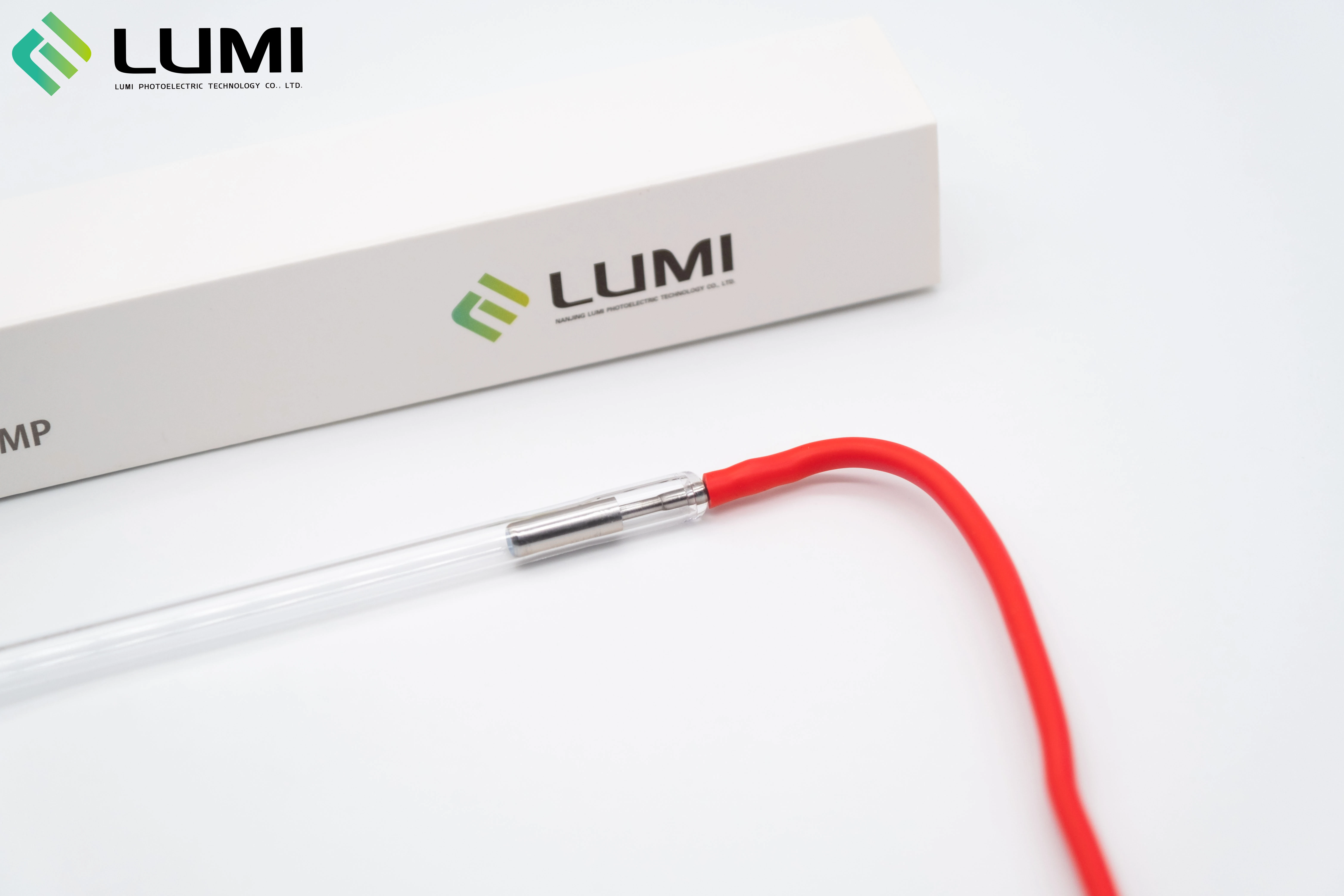 Nd YAG Laser Pulsed Tube Xenon Short Arc Lamp quanta